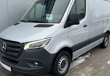 Mercedes-Benz Sprinter 163.906 km 26.299 &euro; Berlin 13055