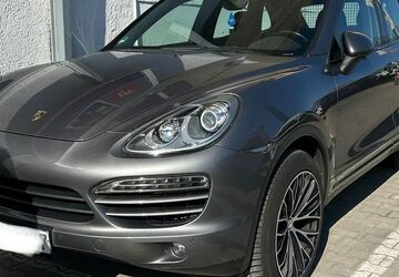 Porsche Cayenne 194.587 km 16.999 &euro; Berlin 12055