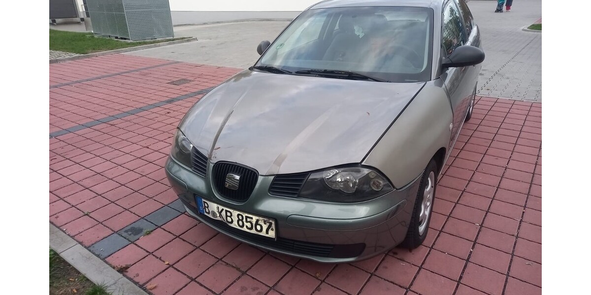 Seat Ibiza 211.392 km 2.000 &euro; Berlin 10178