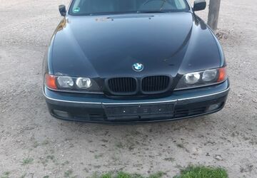 BMW 523 284.000 km 2.750 &euro; Ahrensfelde OT Mehrow 15366