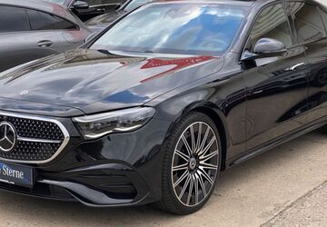 Mercedes-Benz E 220 33.192 km 67.999 &euro; Berlin 13089
