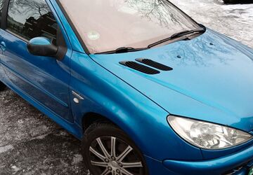 Peugeot 206 273.000 km 599 &euro; Berlin - Schöneberg 10781