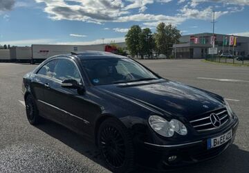 Mercedes-Benz CLK 200 180.000 km 6.900 &euro; Berlin 12099