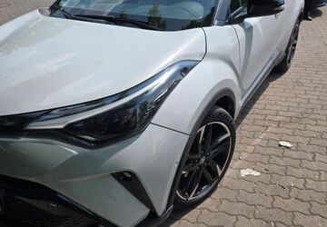 Toyota C-HR 46.000 km 22.999 &euro; Berlin 12524