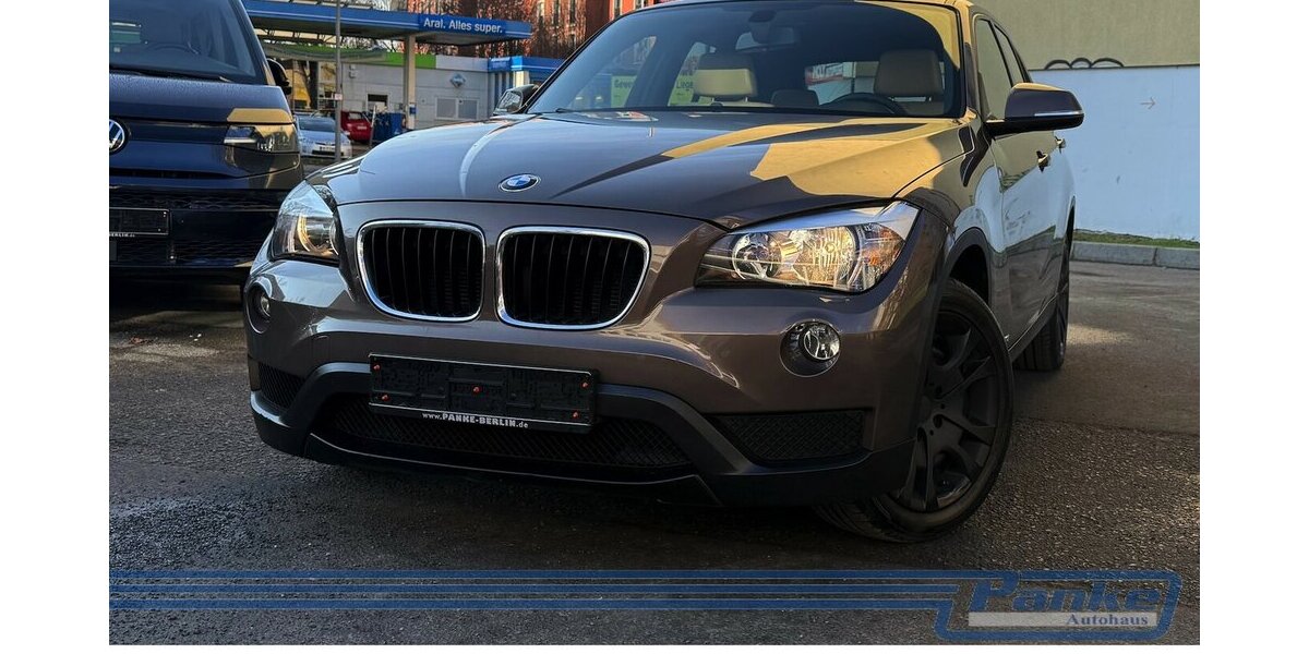 BMW X1 18 i sDrive Aut.*NAV*SHZ*Leder*USB*AC* 100.000 km 10.490 &euro; Berlin 13187