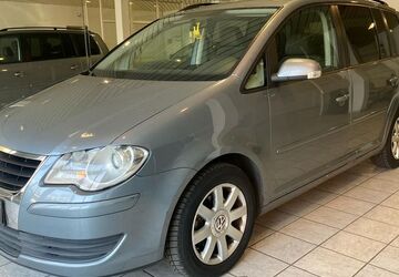 VW Touran 179.000 km 5.950 &euro; Berlin 12349