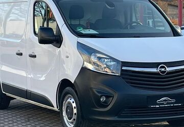 Opel Vivaro 149.000 km 9.650 &euro; Berlin 13088