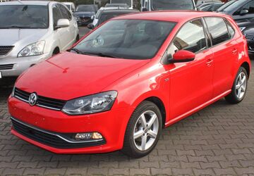 VW Polo 51.300 km 12.300 &euro; Berlin 12057