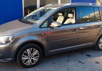 VW Touran 170.000 km 4.999 &euro; Berlin 13405