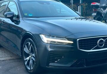 Volvo V60 145.000 km 20.490 &euro; Berlin 12359