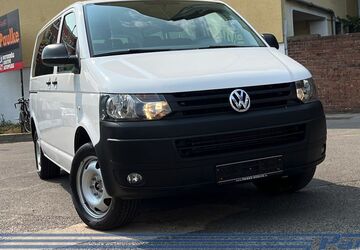 VW T5 Transporter 169.000 km 13.990 &euro; Berlin - Pankow 13187