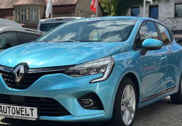 Renault Clio 68.000 km 9.990 &euro; Berlin 12623