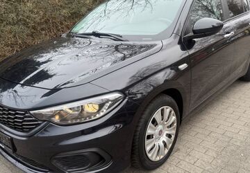 Fiat Tipo 107.000 km 8.990 &euro; Berlin 13581