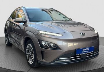 Hyundai KONA Elektro 33.868 km 23.900 &euro; Berlin 12683