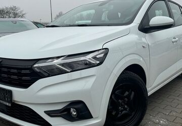 Dacia Sandero 174.000 km 7.299 &euro; Oberkrämer 16727