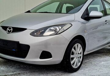 Mazda 2 122.000 km 3.499 &euro; Berlin 13125