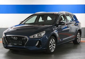 Hyundai i30 73.000 km 11.000 &euro; Berlin 10785