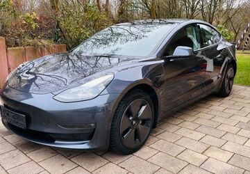 Tesla Model 3 43.400 km 31.000 &euro; Berlin 12619