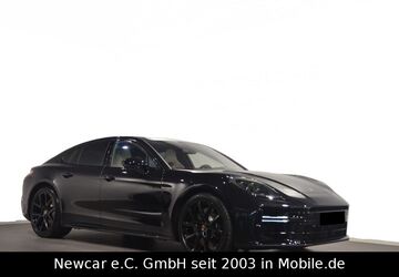 Porsche Panamera 2.200 km 184.440 &euro; Berlin 14052