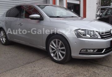 VW Passat 88.200 km 11.799 &euro; Berlin 12277