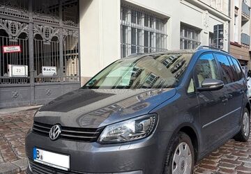 VW Touran 129.000 km 8.850 &euro; Berlin 10179