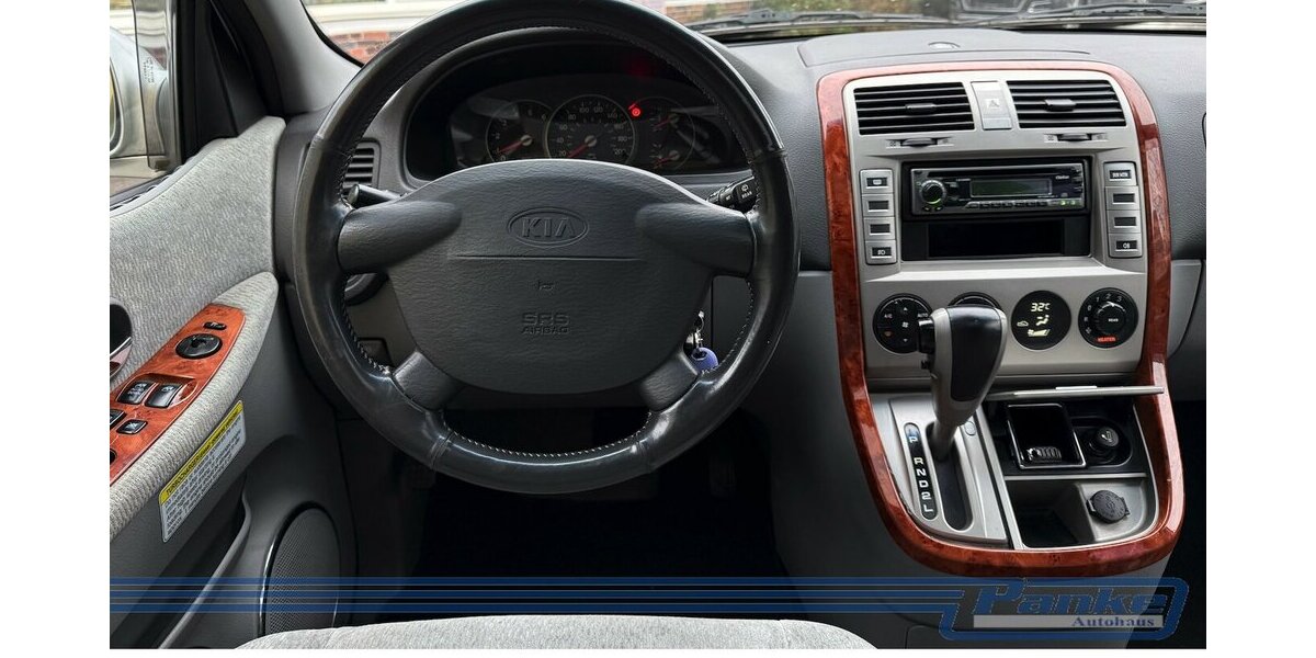 Kia Carnival 2.9 CRDi EX Aut.*6Sitz*Export*Pano*SHZ* 208.364 km 3.780 &euro; Berlin 13187