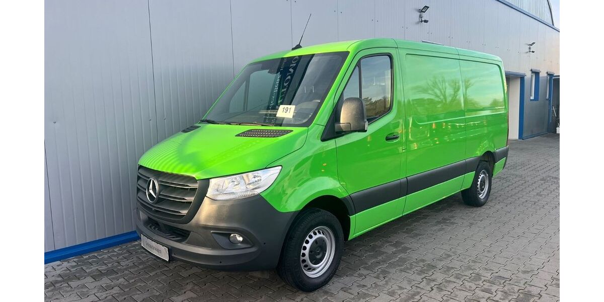 Mercedes-Benz Sprinter 94.921 km 23.799 &euro; Berlin 13055