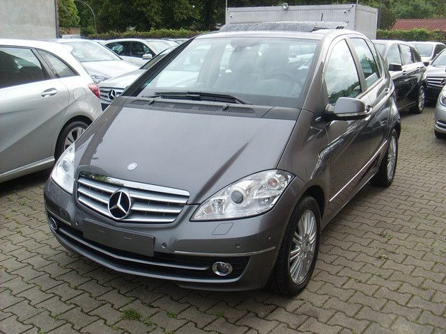 Mercedes-Benz A 160 99.120 km 6.990 &euro; Berlin-Schöneberg 12101