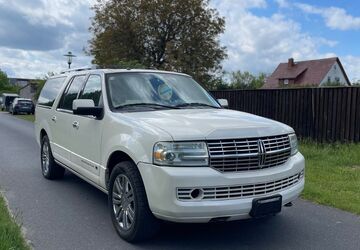Lincoln Navigator 221.000 km 16.900 &euro; DAHLEWITZ 15827