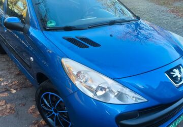 Peugeot 206 115.000 km 3.500 &euro; Berlin - Schöneberg 10781