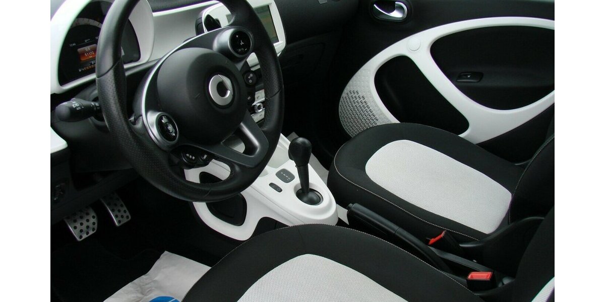 Smart ForFour Passion Faltdach Kamera JBL PDC 51.172 km 11.980 &euro; Falkensee 14612