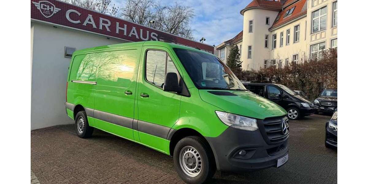 Mercedes-Benz Sprinter 110.000 km 23.680 &euro; Berlin 12205