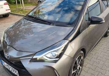 Toyota Yaris 56.050 km 14.570 &euro; Berlin - Pankow 13127