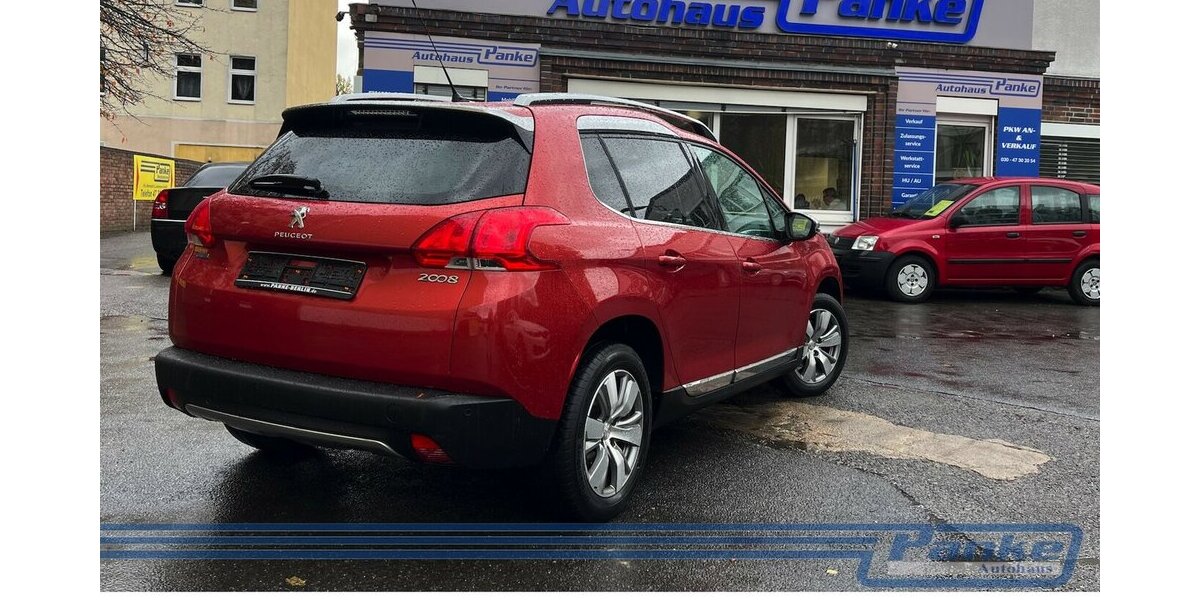Peugeot 2008 Allure*Navi*PDC*SHZ*Ambiete*1-Hand*Tel. 98.291 km 7.480 &euro; Berlin 13187