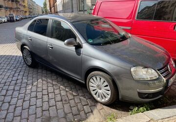 VW Jetta 147.317 km 5.900 &euro; Berlin 10969