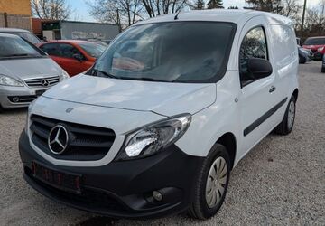 Mercedes-Benz Citan 73.000 km 9.390 &euro; Berlin 13158
