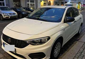 Fiat Tipo 69.953 km 7.500 &euro; Berlin 10247
