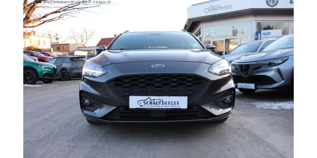 Ford Focus 92.400 km 16.490 &euro; Potsdam 14482