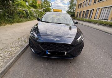 Ford Focus 92.000 km 12.900 &euro; Berlin 12627