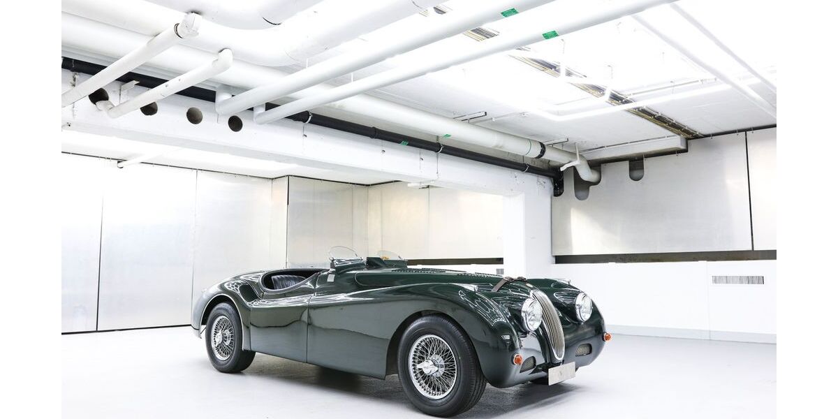 Jaguar XK 2.000 km 99.900 &euro; Berlin 10625