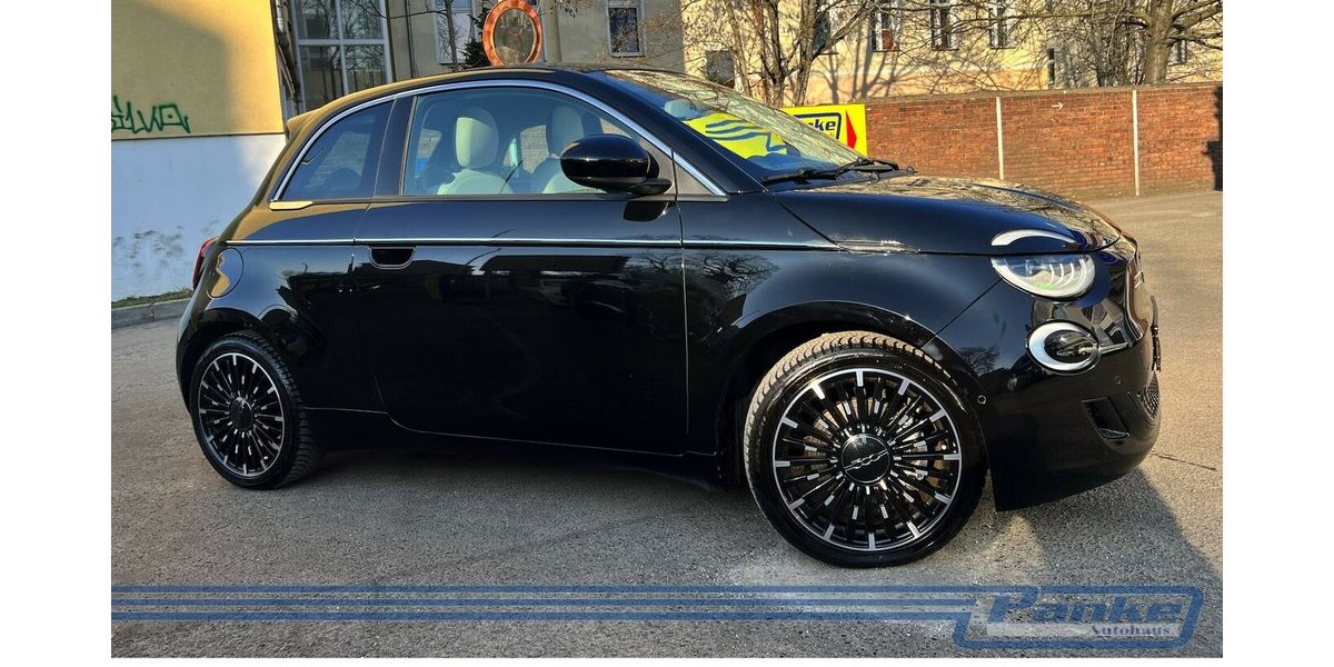 Fiat 500e La Prima By Bocelli 42kWh*Pano*ACC*LED*SHZ 13.910 km 18.990 &euro; Berlin 13187