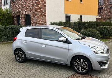 Mitsubishi Space Star 39.000 km 8.800 &euro; Berlin 10117