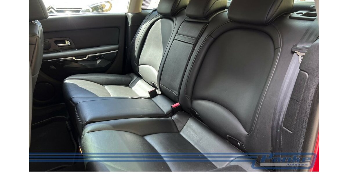 Citroen C6 Pallas*Pano*HUP*Leder*JBL*SHZ*MultiL*PDC* 157.074 km 7.990 &euro; Berlin 13187