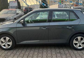 Skoda Fabia 63.558 km 11.700 &euro; Königs Wusterhausen - OT Niederlehme 15713