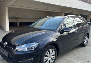 VW Golf 178.000 km 7.900 &euro; Berlin 10783