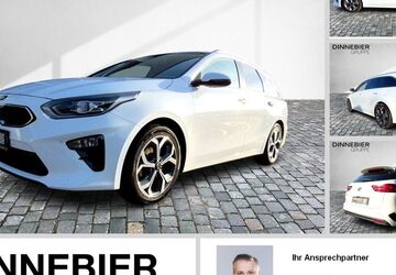 Kia ceed / Ceed 29.967 km 22.390 &euro; Potsdam 14482