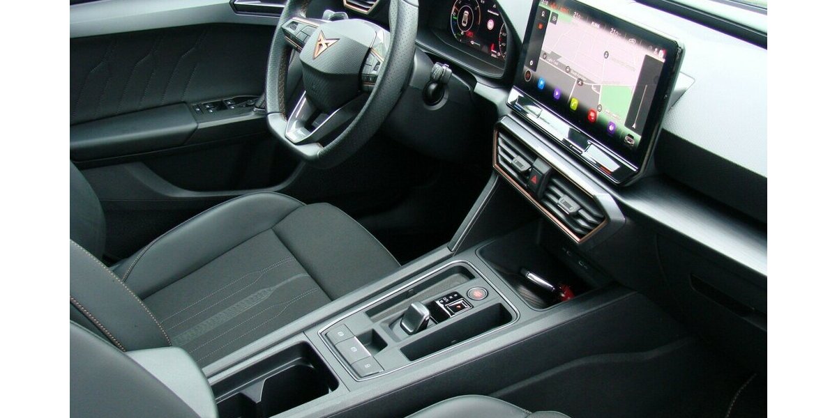 Cupra Leon ST VZ e-Hybrid ACC Navi Beats Matrix-LED 22.033 km 28.980 &euro; Falkensee 14612