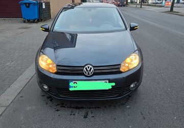 VW Golf 233.000 km 3.800 &euro; Berlin 13409