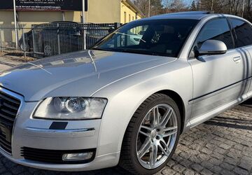 Audi A8 148.000 km 10.990 &euro; Berlin - Tempelhof 12107