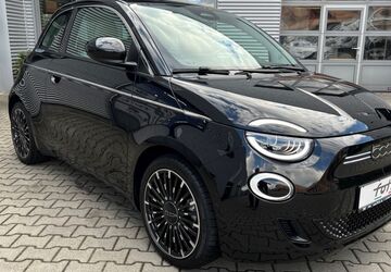 Fiat 500e 15.578 km 24.990 &euro; Berlin 14167